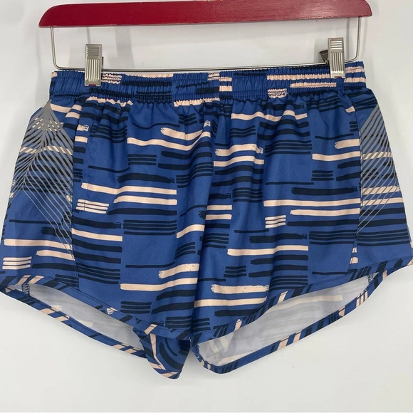 Oiselle running shorts 2 zip pockets liner size 2 like new - Picture 1 of 6